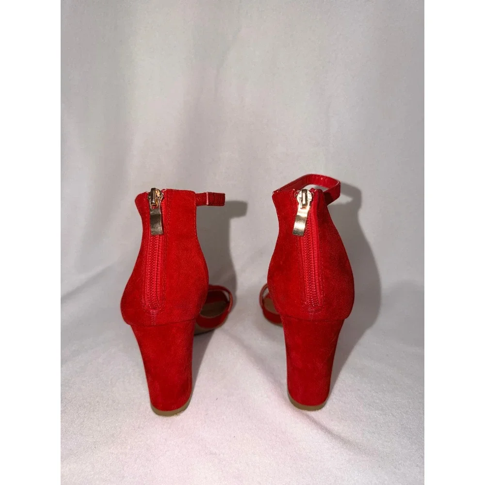 Bonnibel Womens Red Faux Suede Ankle Strap Block Heel Sandals Size 7 Open Toe
